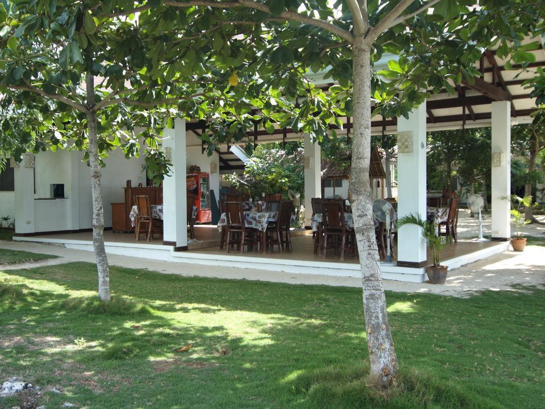 Talima Beach Villas & Dive Resort Cebu Esterno foto