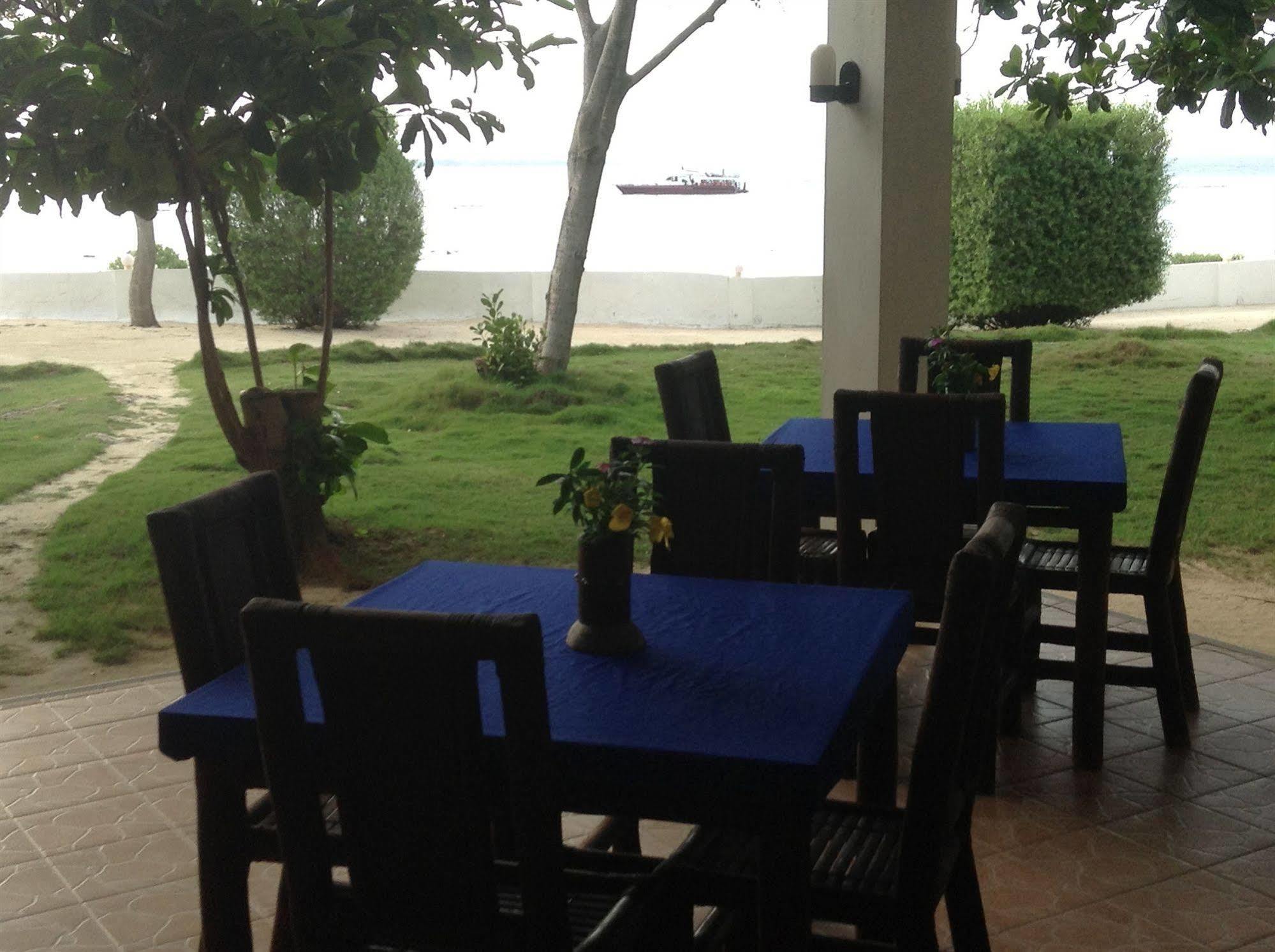 Talima Beach Villas & Dive Resort Cebu Esterno foto