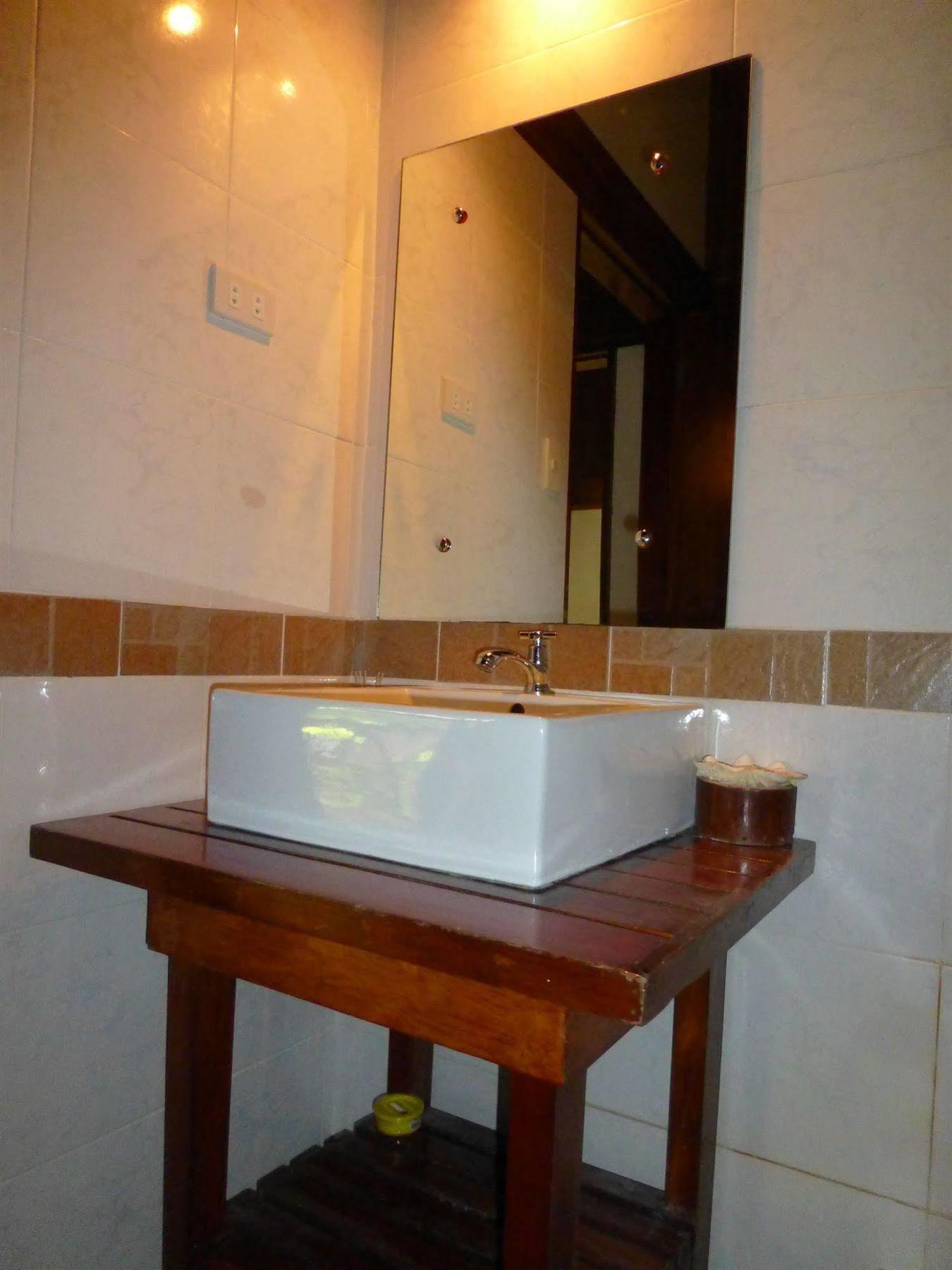 Talima Beach Villas & Dive Resort Cebu Esterno foto
